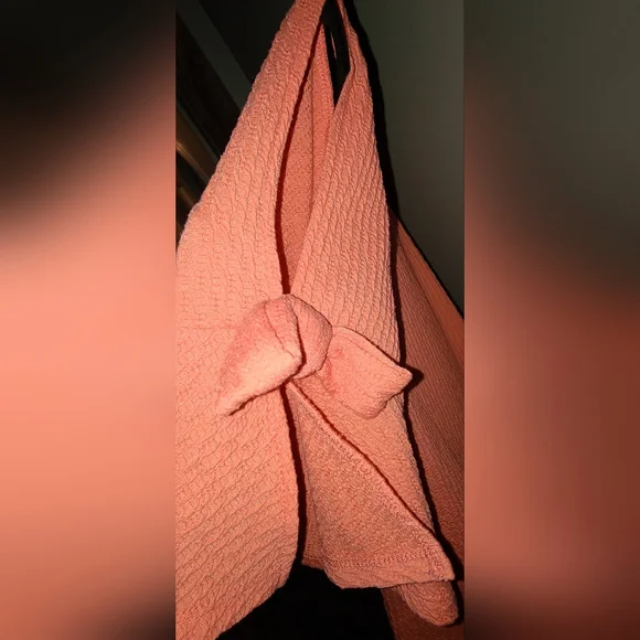 Ivanka Trump shirt Small - Picture 9 of 9